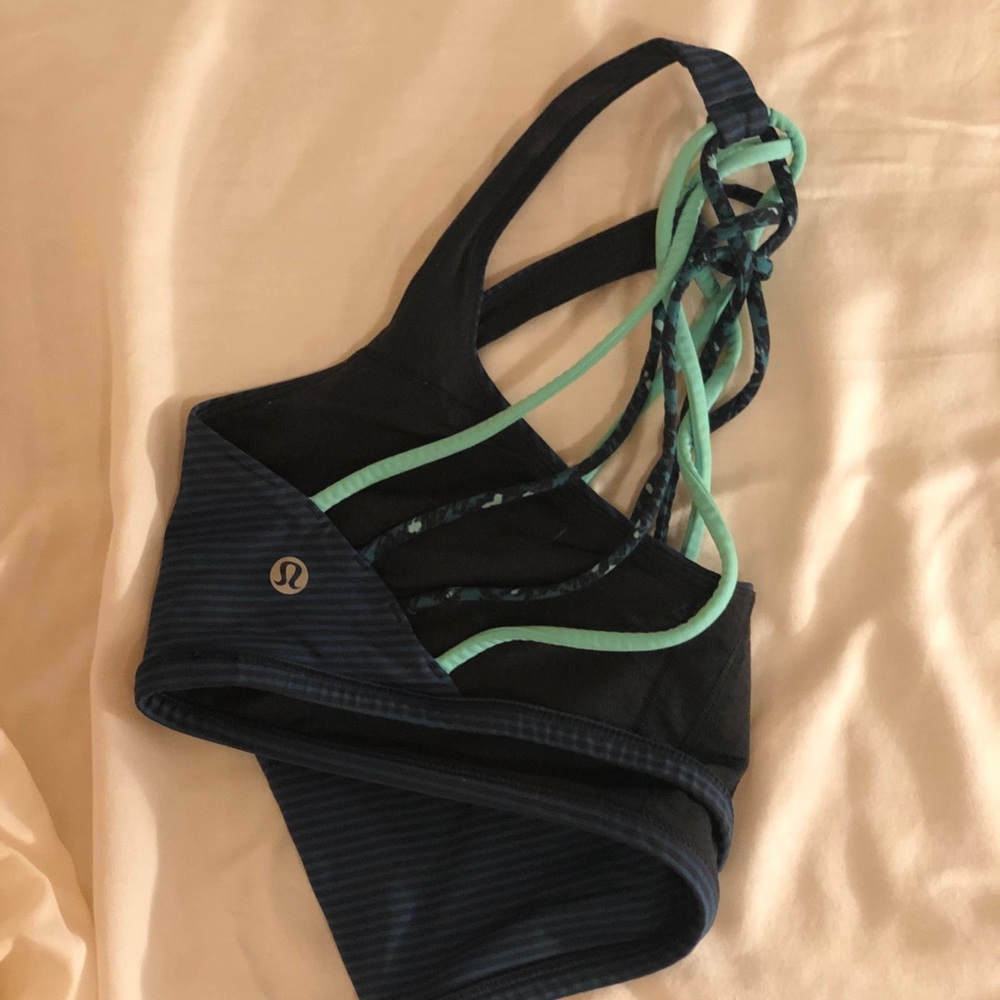 LuLu Lemon Sports Bra